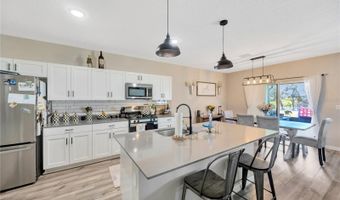 5532 SUMMER SUNSET Dr, Apollo Beach, FL 33572