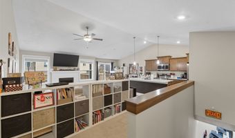 2817 21st St SW, Altoona, IA 50009