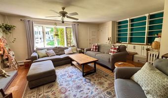 106 Killarney Dr, Burlington, VT 05408