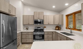 3935 Pine Cove Rd, Billings, MT 59102