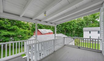 44 Maple Ave, Canton, CT 06019