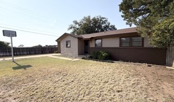 712 9th St, Abernathy, TX 79311