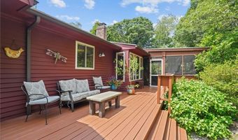 3 Cynthia Rd, Lincoln, RI 02865