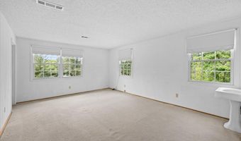 399 Mowetza Dr, Ashland, OR 97520