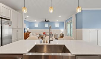 319 SHORE CRAB Way, Apollo Beach, FL 33572
