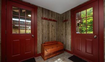 1586 Bent Hill Rd, Braintree, VT 05060