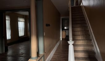 2111 5th Ave, Altoona, PA 16602