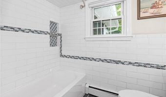 112 Edgewood Blvd, Cranston, RI 02905