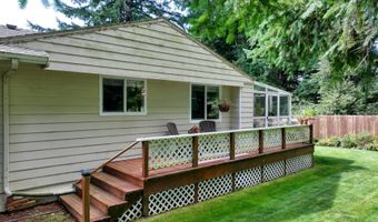 1099 PARKVIEW Dr, Brookings, OR 97415