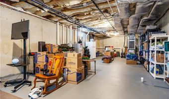 1 Hampton Rd 27, Coventry, RI 02816