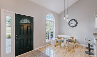 480 Glen Hollow Cir, Aurora, OH 44202
