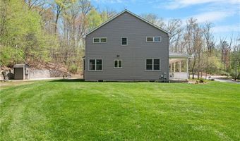 825 Woonsocket Hill Rd, North Smithfield, RI 02896