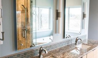 11 E 1100 Rd, Baldwin City, KS 66066