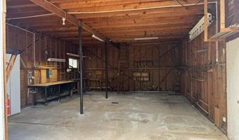 17300 Fuzzy Ln, Anderson, CA 96007