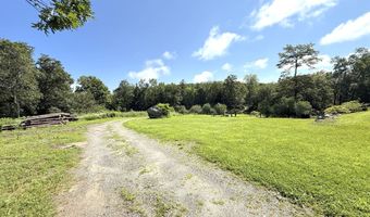 35 College St, Cornwall, CT 06759