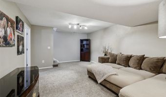 1107 SW Springfield Dr, Ankeny, IA 50023