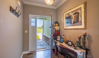 3028 Canterbury Ct, Albany, OH 45710