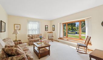718 E LINDBERGH St, Appleton, WI 54911