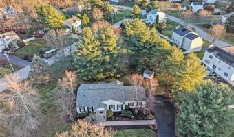 2 Mulberry Dr, Cranston, RI 02921