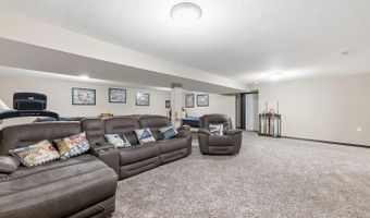 2319 S Vintage Dr, Andover, KS 67002