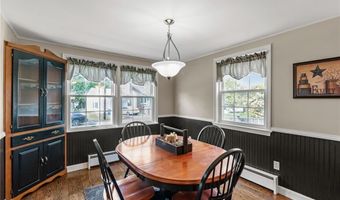 1 Leahy St, East Providence, RI 02916