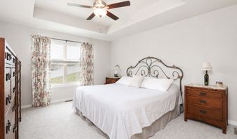 1300 S 10th St, Adel, IA 50003