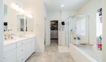 411 Calabrese St, Fallbrook, CA 92028