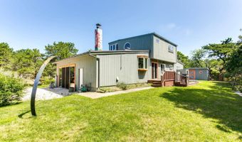 320 Shore Rd, Amagansett, NY 11930