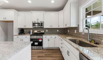 1465 Academy Dr, Auburn, AL 36830