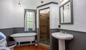 1199 Goss Hill Rd, Barnet, VT 05821