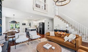 4301 SW 2nd St, Bentonville, AR 72712