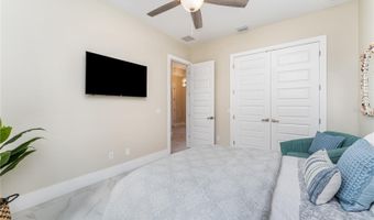 400 ADAMS VIEW Ln, Auburndale, FL 33823