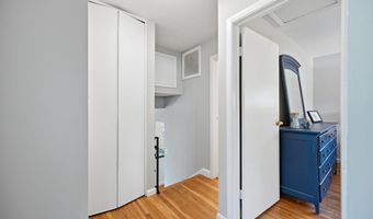 4512 MEDFORD Dr, Annandale, VA 22003