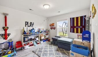 7239 Clemie Ct, Boiling Springs, SC 29316