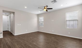 2477 W MARKET Pl 34, Chandler, AZ 85248
