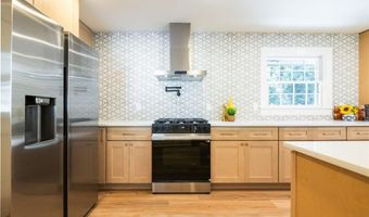 3082 CORBIN Ave, Decatur, GA 30034