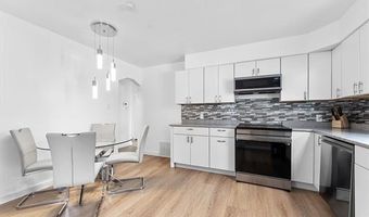 9684 Fox Ave, Allen Park, MI 48101