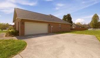 1731 Hollister Dr, Alcoa, TN 37701