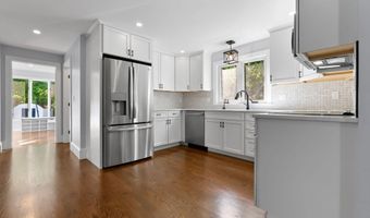 12 Longwood Ave, Beverly, MA 01915