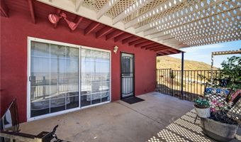 8929 Central Rd, Apple Valley, CA 92308