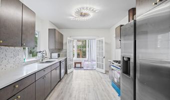 22 Fairlawn Ave, Albany, NY 12203