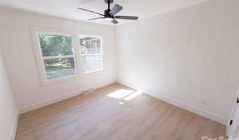 4200 Abbeydale Dr, Charlotte, NC 28205