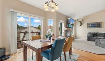 5236 SHADOW ROCK Dr, Cheyenne, WY 82009