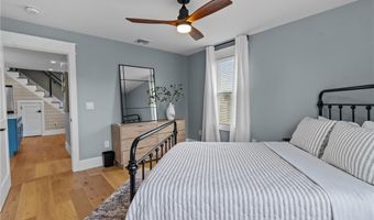 20 Summer St 2, Newport, RI 02840
