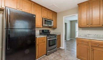 1038 Summer Pl NW, Acworth, GA 30102