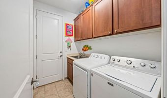 15 Kaana St, Kahului, HI 96732