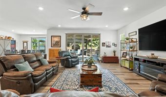 2313 E Lincoln Ave, Escondido, CA 92027