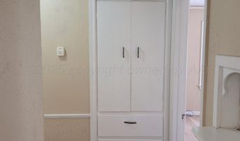 924 CROCKETT St, Amarillo, TX 79102