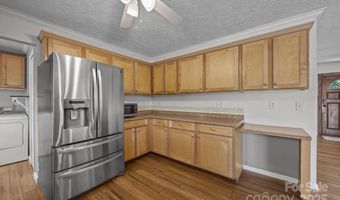 382 Onteora Blvd, Asheville, NC 28803