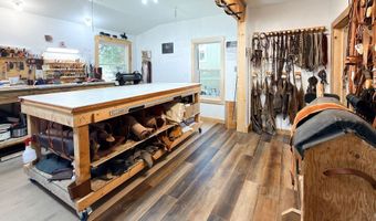 29 Angus Dr, Belgrade, MT 59714